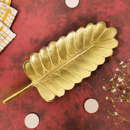Nature's Elegance: Aluminum Leaf Platter for serving - 18 inch
