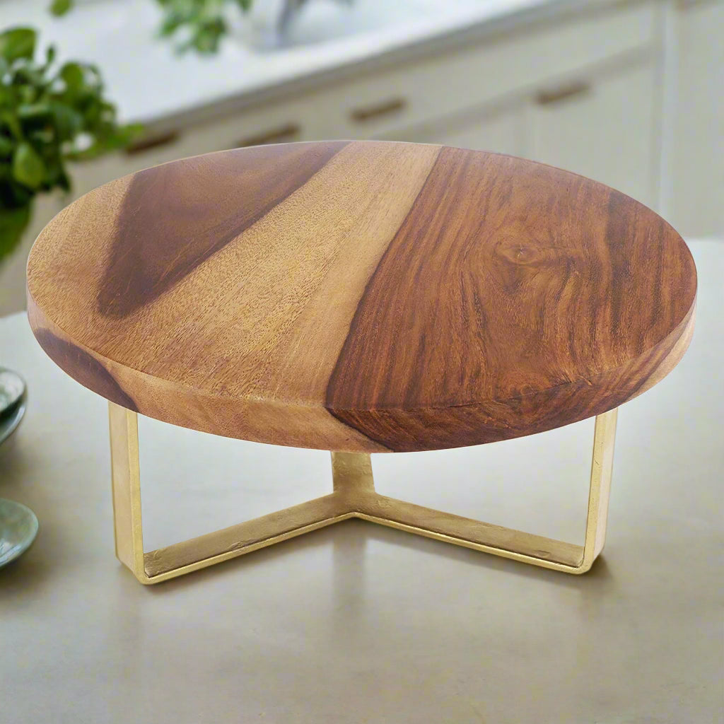 Cake Stand With Metal Pedestal