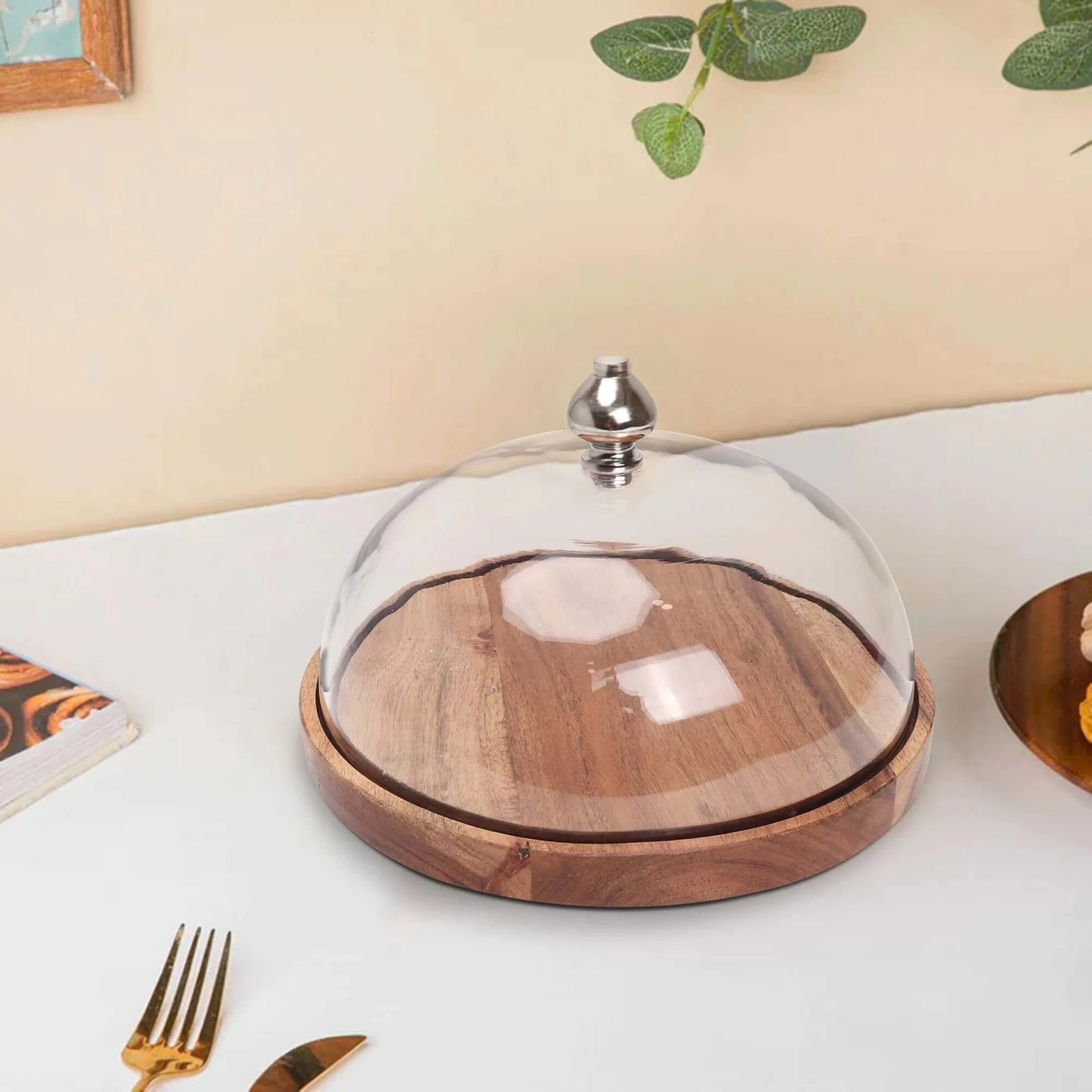 Cake Stand with Glass Dome - 9.5 inch